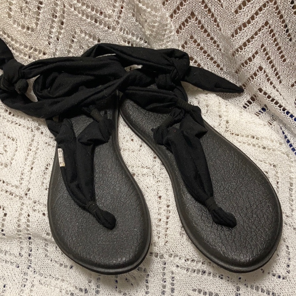 Sanuk sandles sz 7